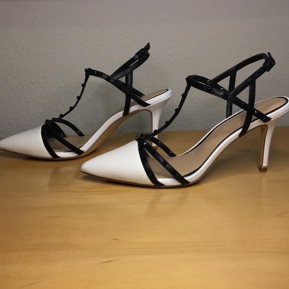 WHBM Gianna Studded B&W Black & White Pump Strappy Sandals Heels, Sz 8.5, NWT - Picture 6 of 12